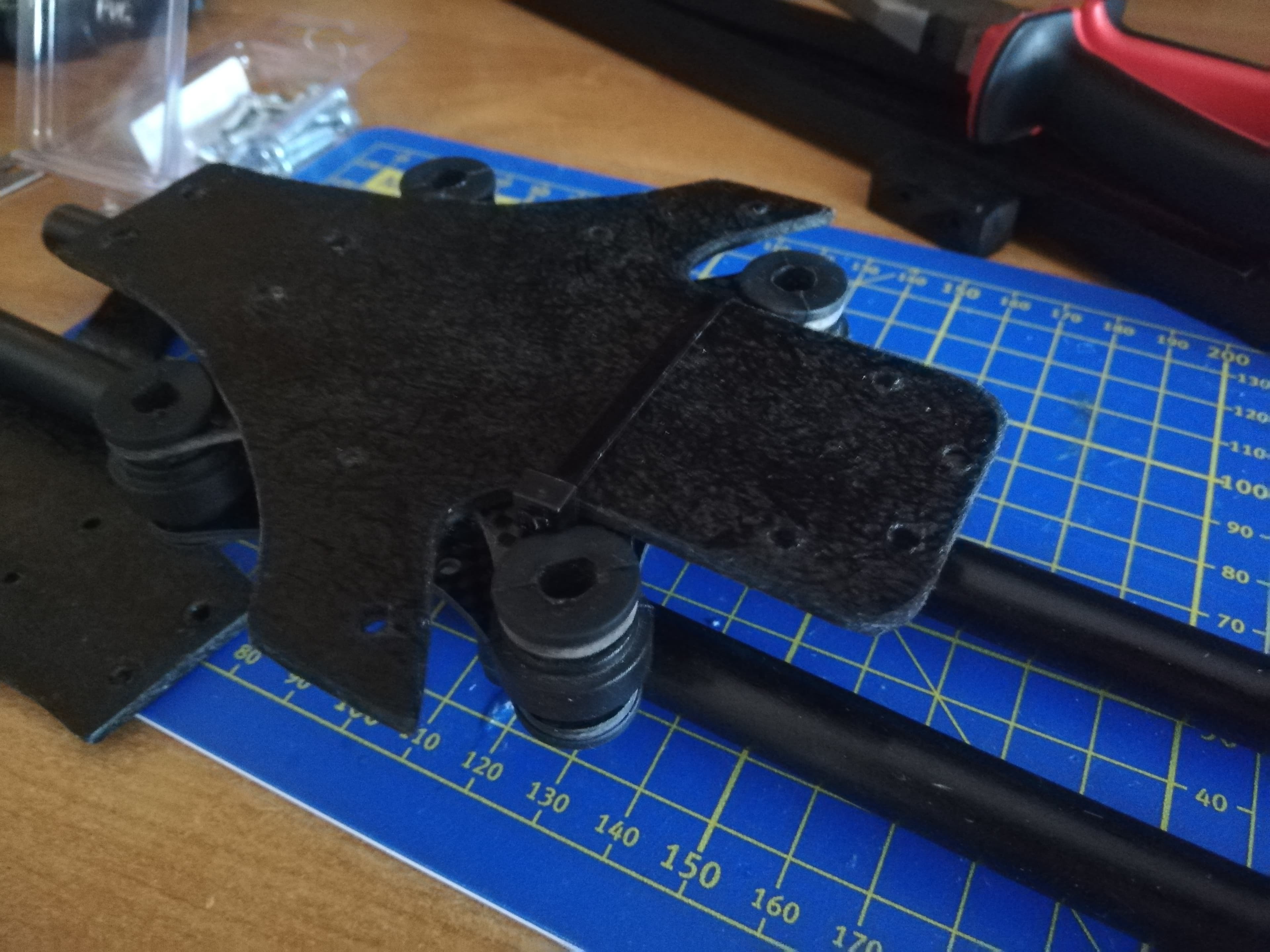 Mounting the Vibration Damping Platform