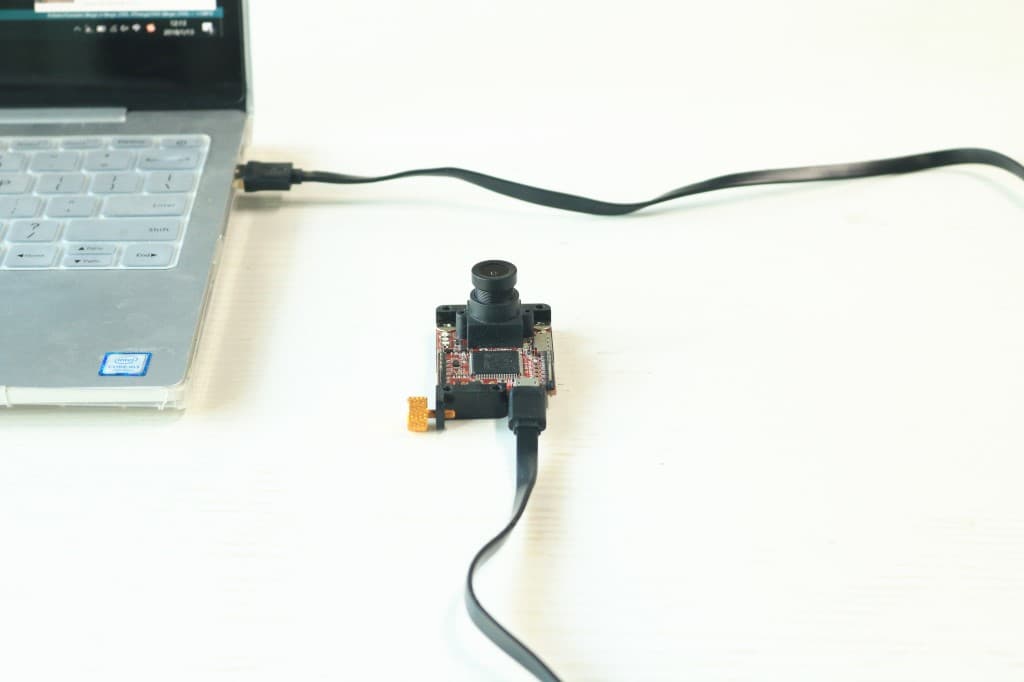 Connect the OpenMV to PC.