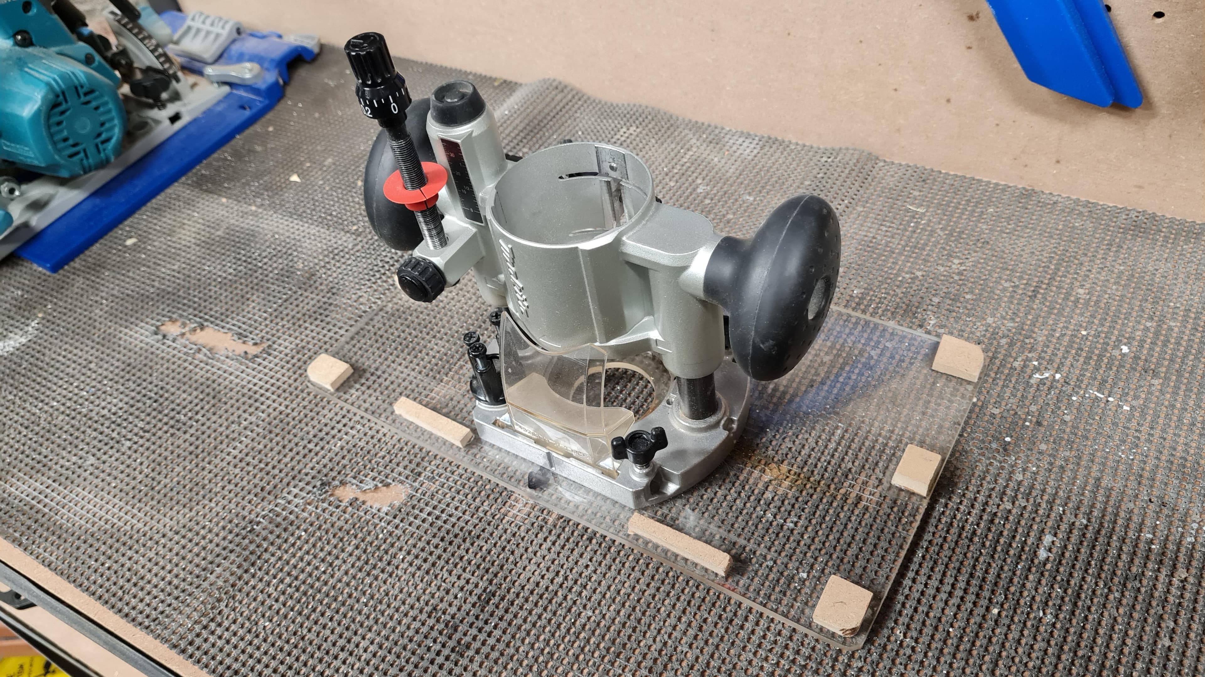 Jig #5: Router Sled Thicknesser