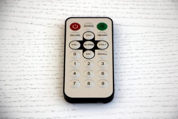 Installing LIRC and reading infrared remote control button codes