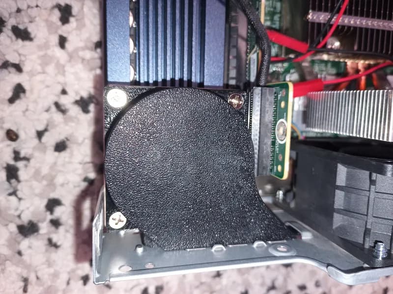 DIY NVMe Cooling for the HPE ProLiant Gen 10 Plus Microserver