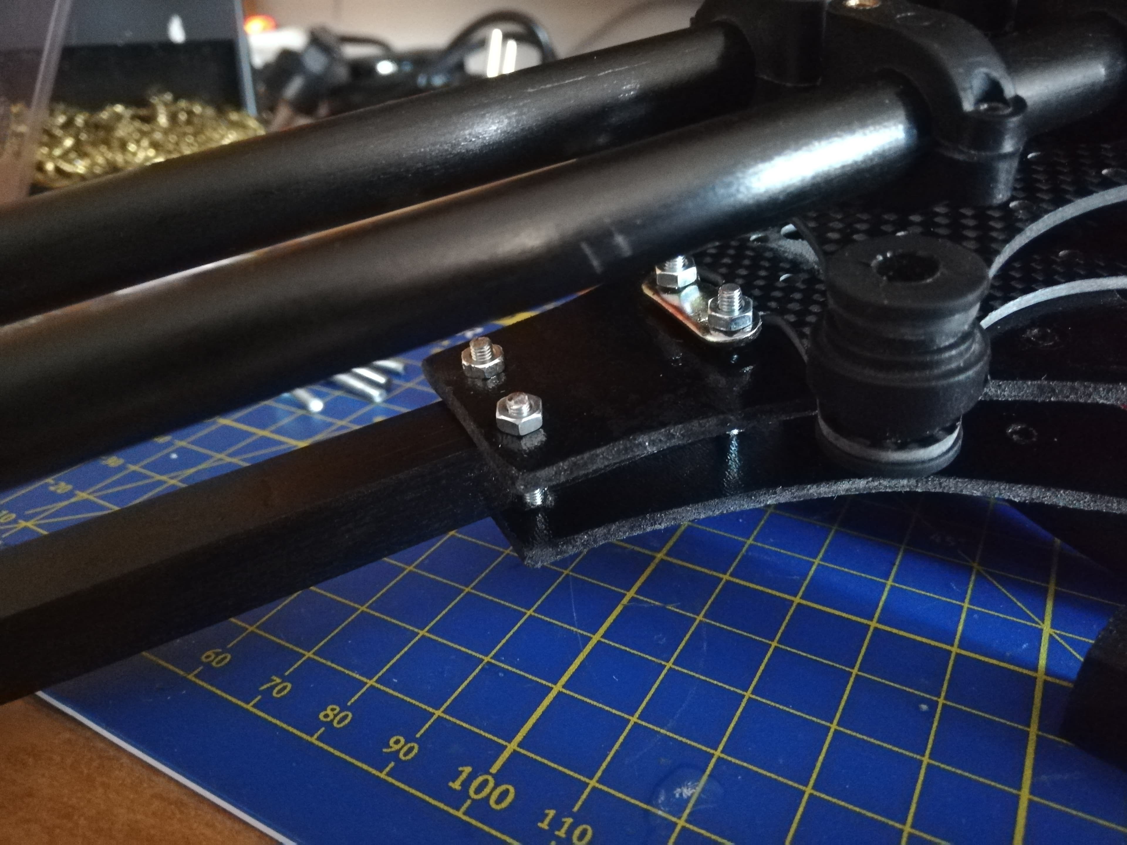 Mounting the Vibration Damping Platform