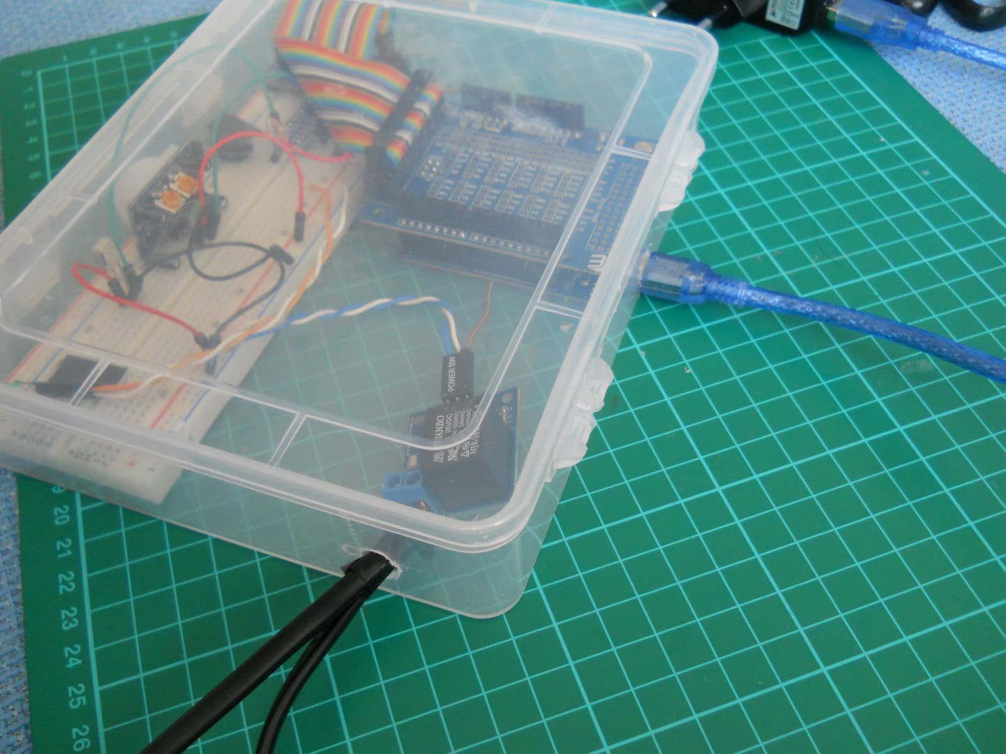 Connecting the Cables