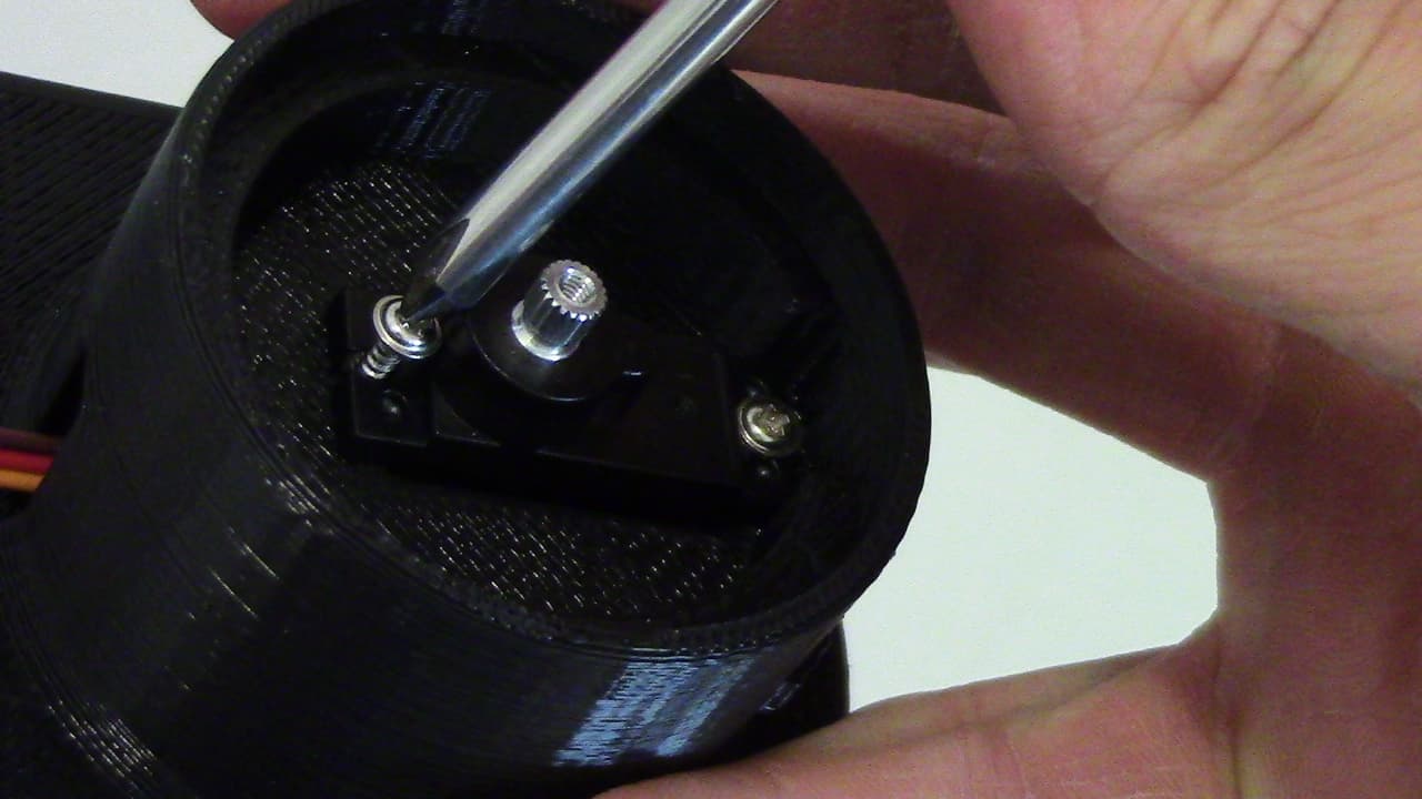 Assemble Base Servo