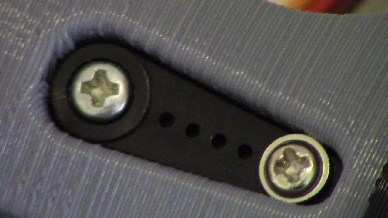 Attach Upperarm to Shoulder