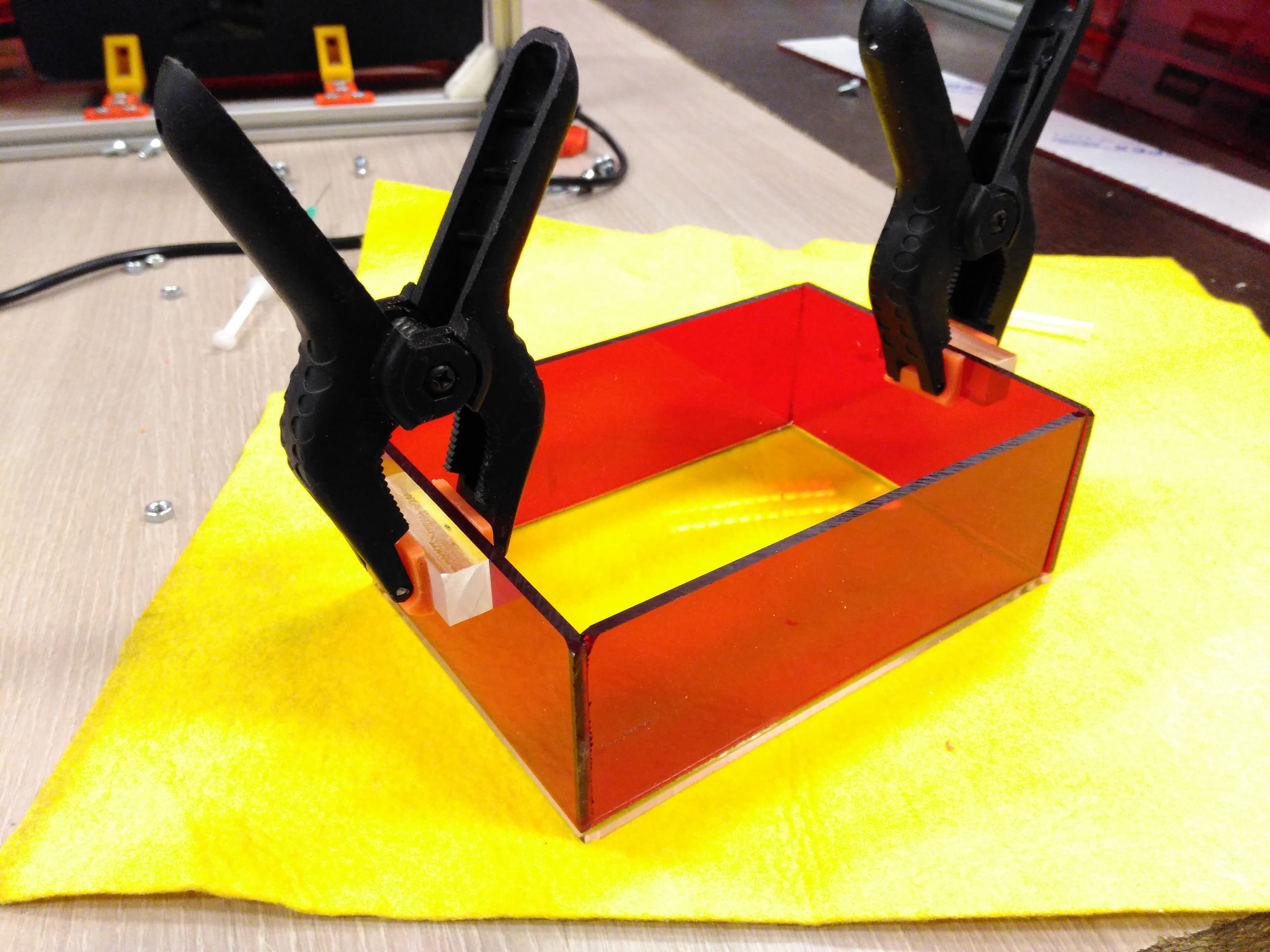 Acrilic Plexiglass VAT