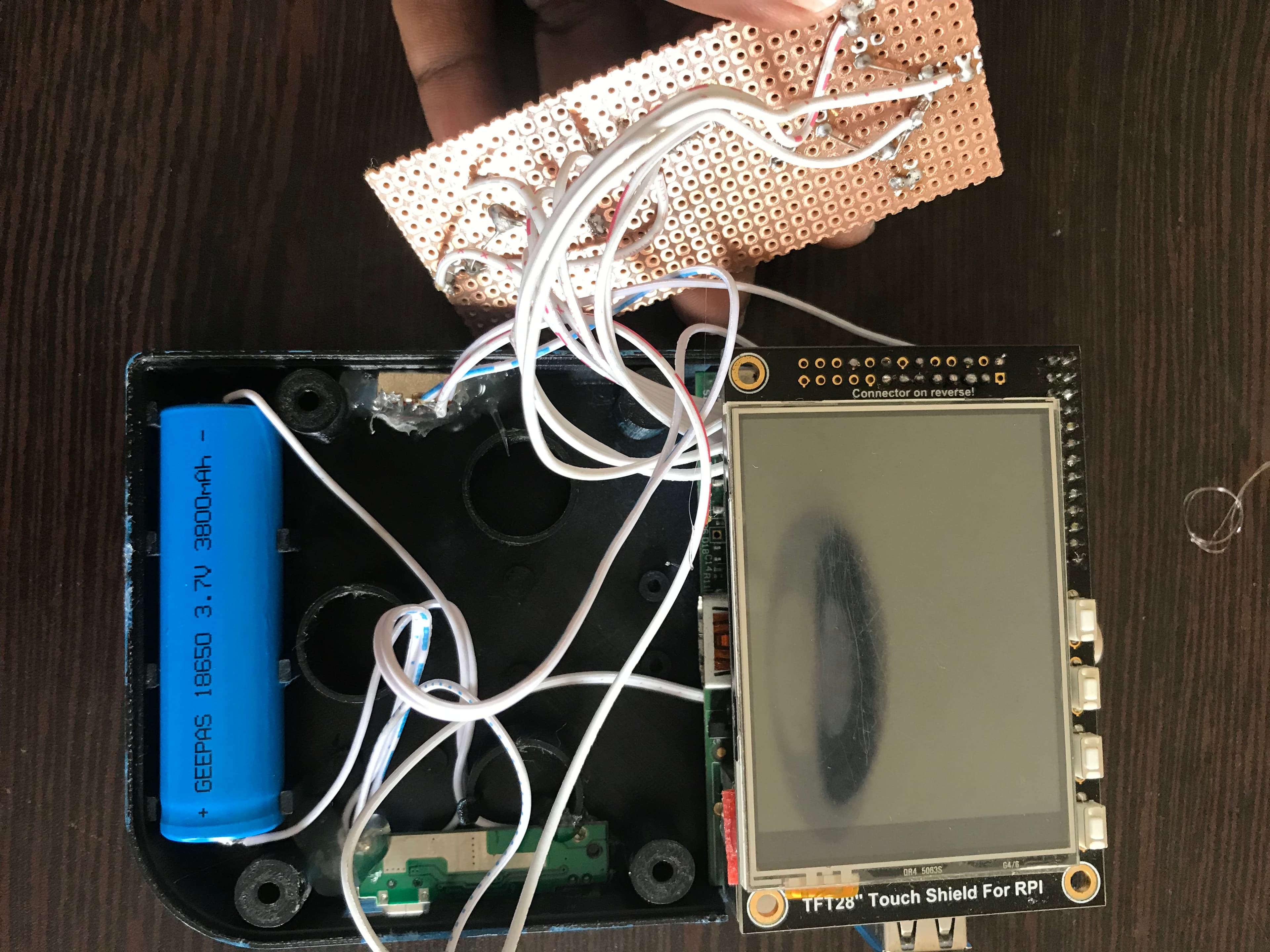 Gluing Power Bank Circuit