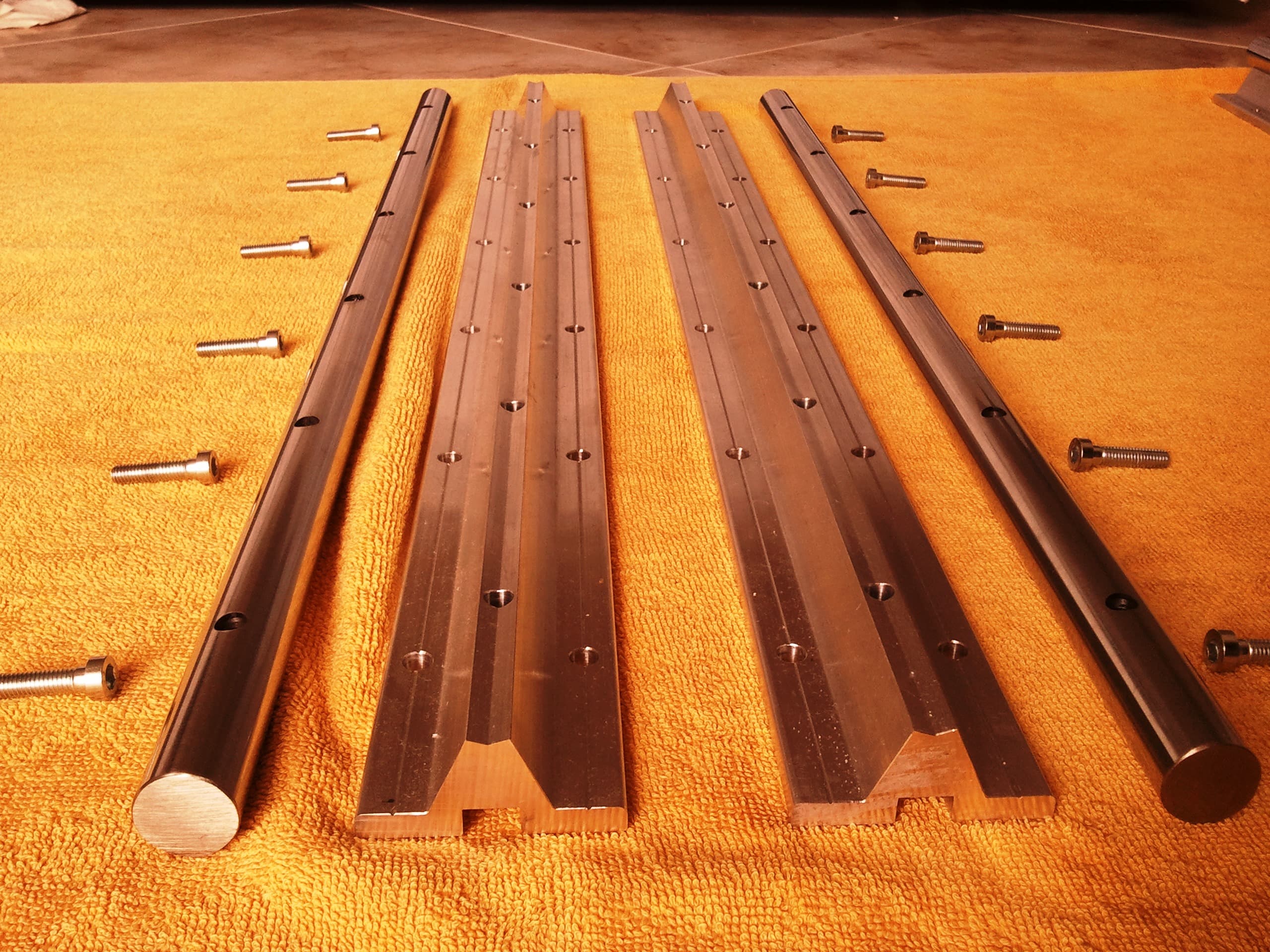 Y Axis - Guide System