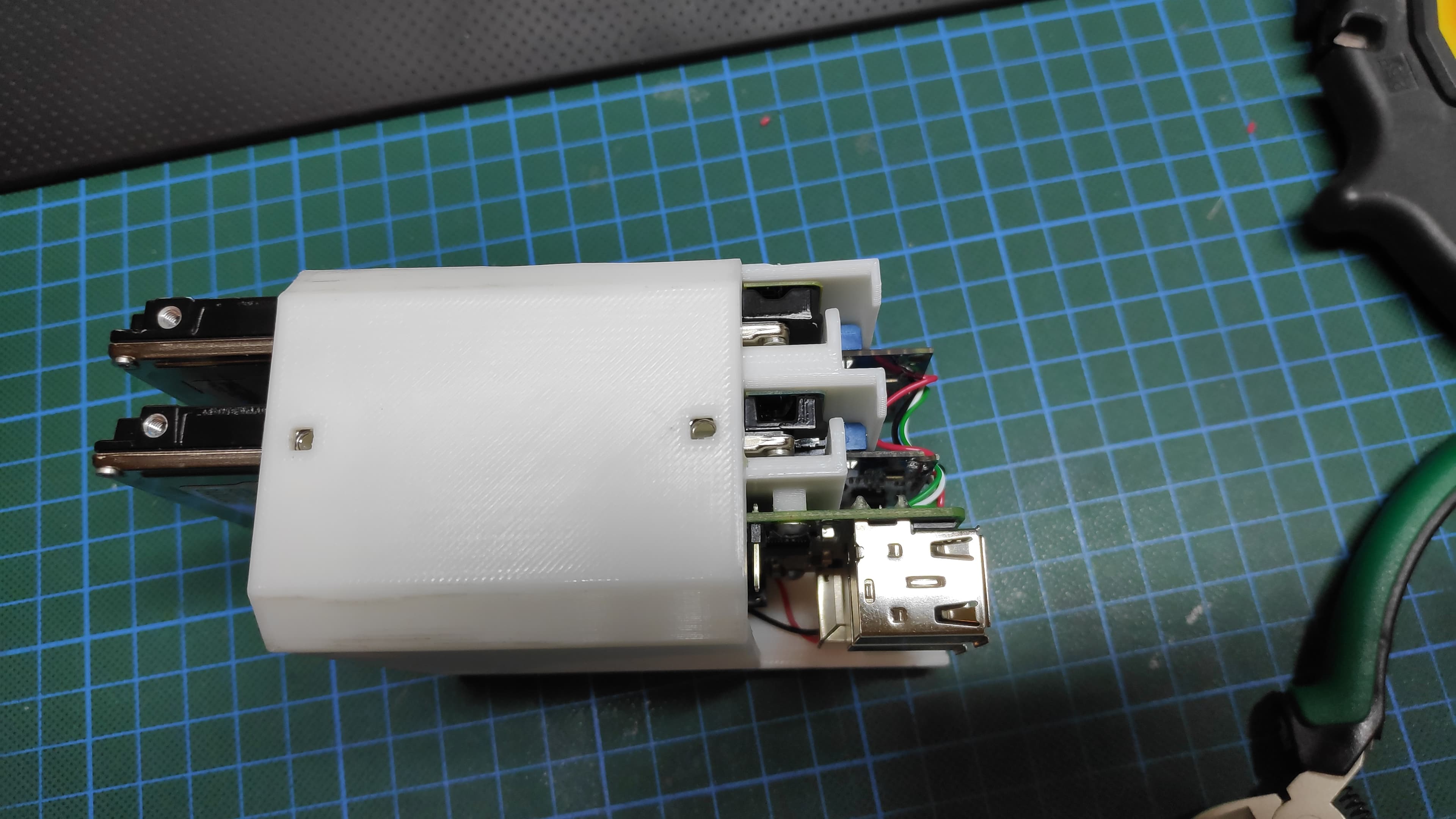 Wiring and Assembly: HDD Adapters