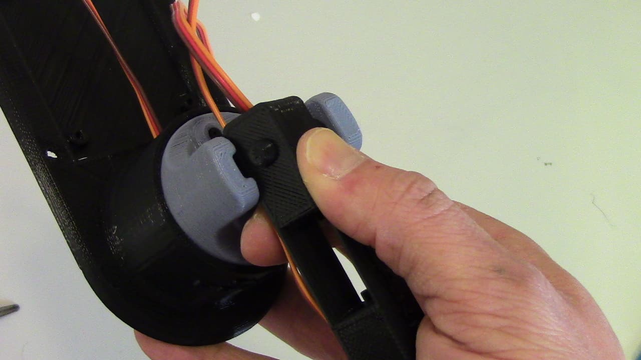 Attach Upperarm to Shoulder