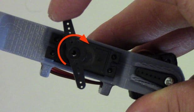 Connection Gripper Actuation Servo