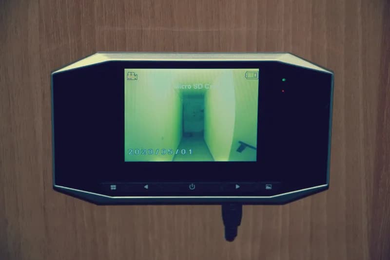 Wireless charging system for electronic peephole