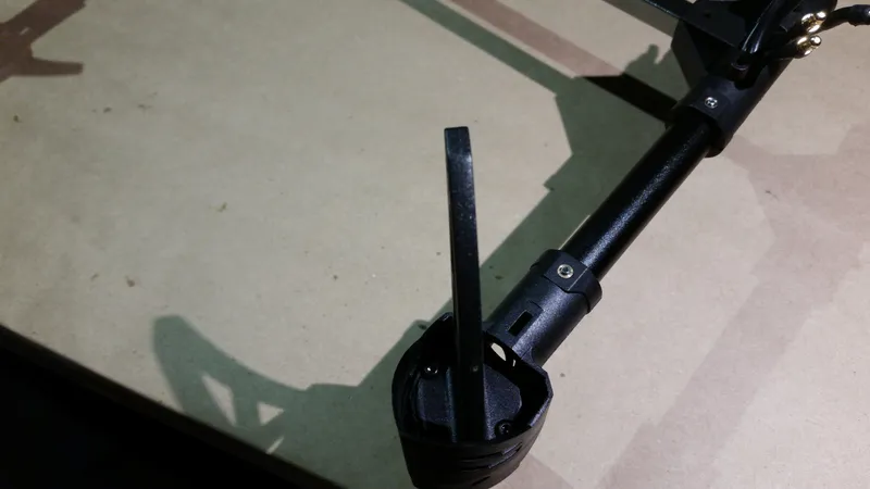 Attach Landing Legs to the Motor Mounts