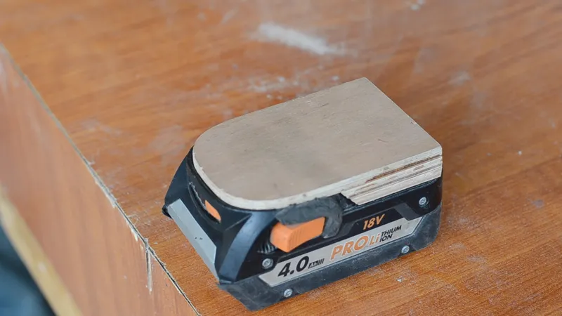 Base/Battery Adapter