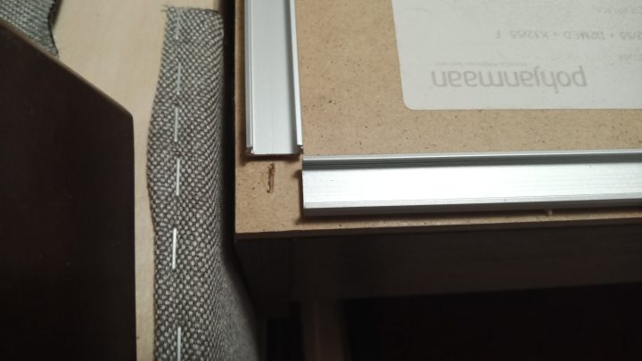 Cutting of aluminum profile for LED strip