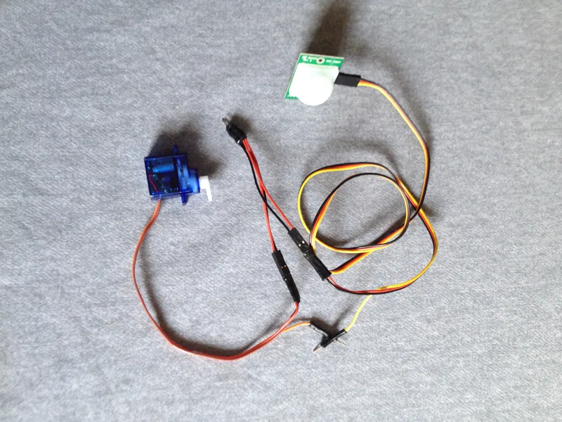 Power Cable/ Signal Pins