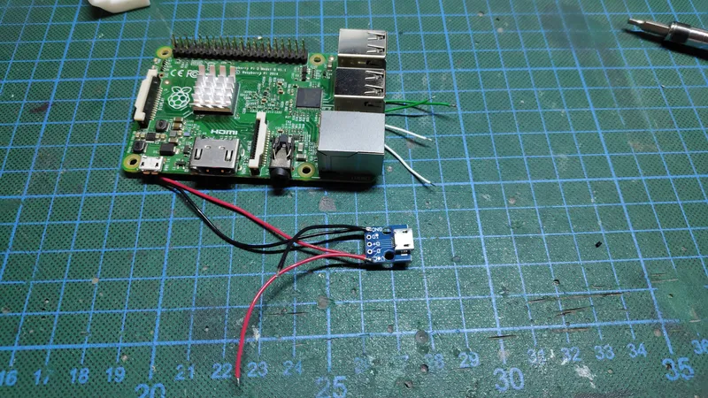 Wiring and Assembly: USB Breakout Board