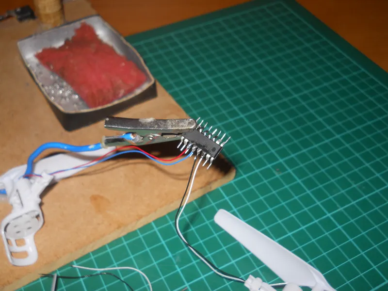 Soldering Motors to the Driver