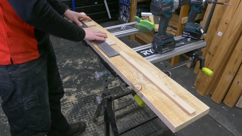 Jig #3: Narrow Stock Ripping Jig