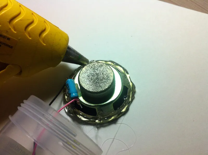 Sealing Your Fullrange Speaker Into a Cylindrical Container