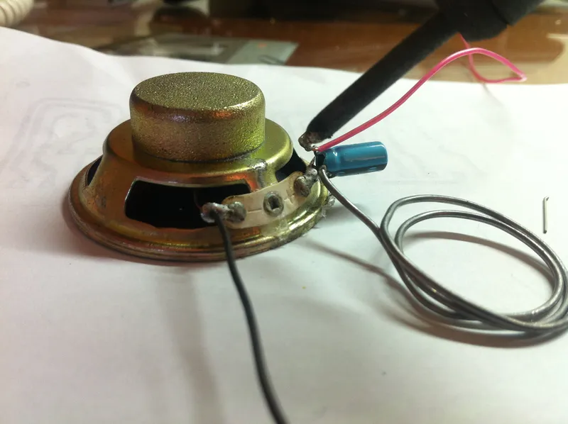 Sealing Your Fullrange Speaker Into a Cylindrical Container