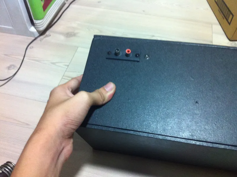 Leave the Rear Part of the Boombox Screwable