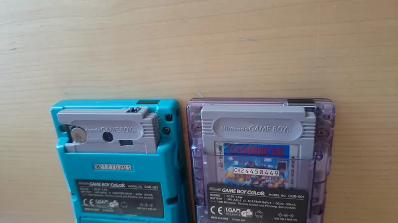 GameDroid Vs GameBoy