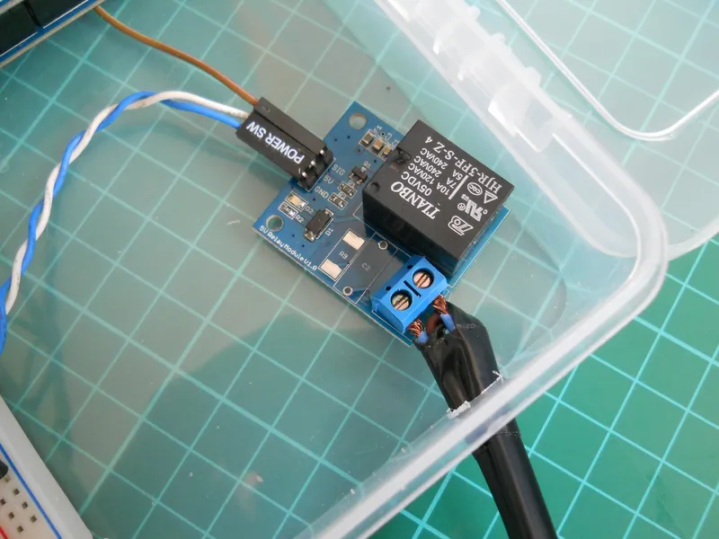 Connecting the Cables