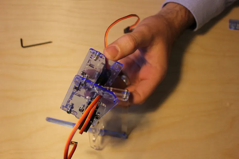 Assemble the Base - Right Side and Centre Strut (you Will Hate Me)