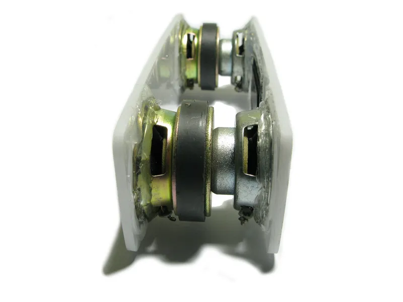 Sandwich the Speakers