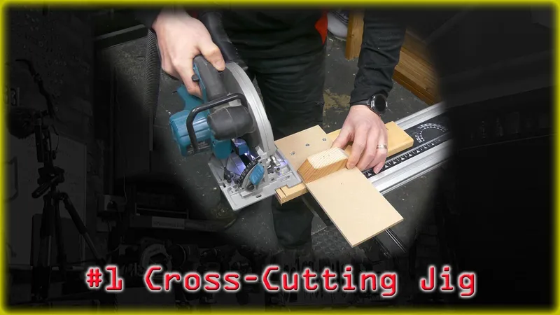 Jig #1 - Circular Saw Cross Cutting Jig