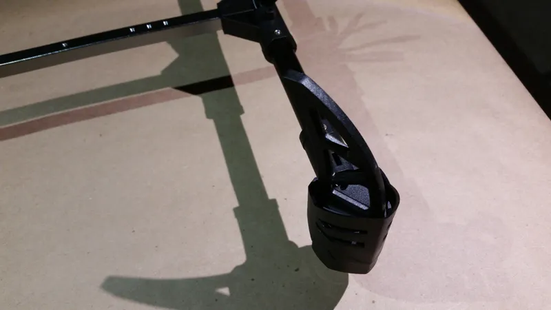 Attach Landing Legs to the Motor Mounts