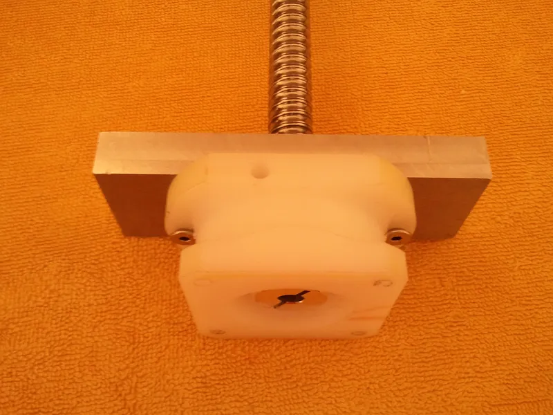 Z Axis Guide and Transmission System