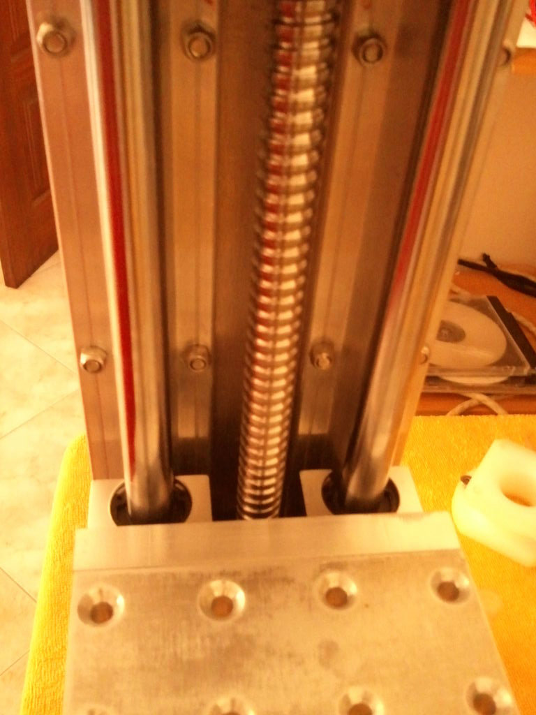 Z Axis Guide and Transmission System