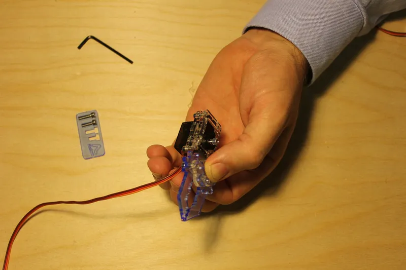 Build the Claw - Part 2