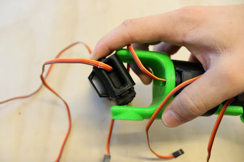 Join Forearm With Upperarm