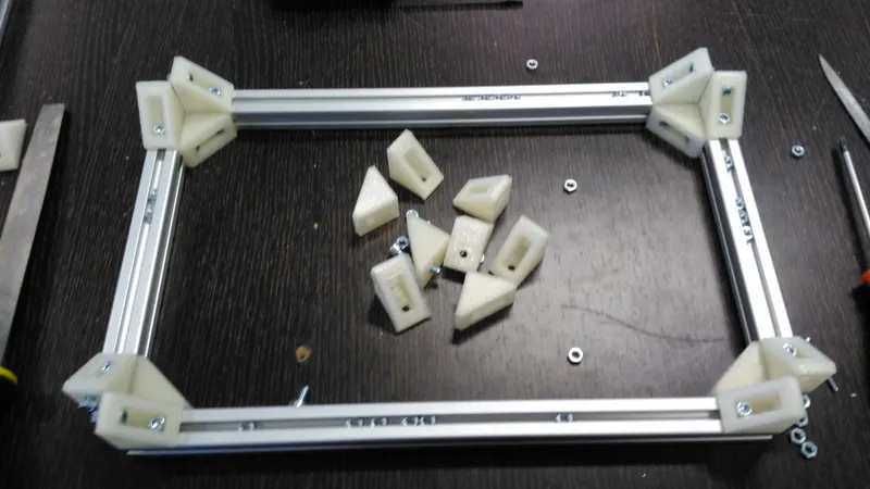 The 20x20 Aluminum Slot Profile Frame