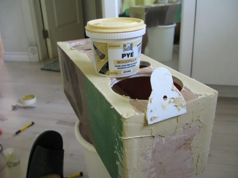 Applying Wood FIller