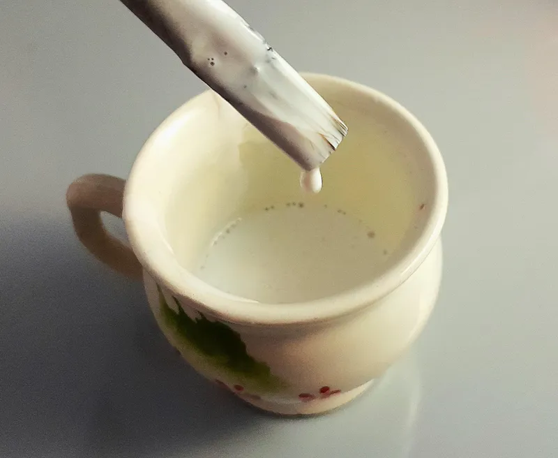 Sculpt With Paper and Glue