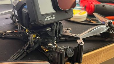 Poisonous Bees FPV frame GoPro Mount