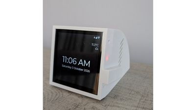 Desk Stand Case for Waveshare ESP32-P4-86-Panel-ETH-2RO (Home Assistant voice assistant)